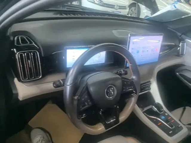 BYD Song Pro — Фото автомобиля 5