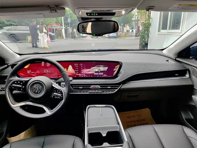 Buick LaCrosse — Фото автомобиля 10