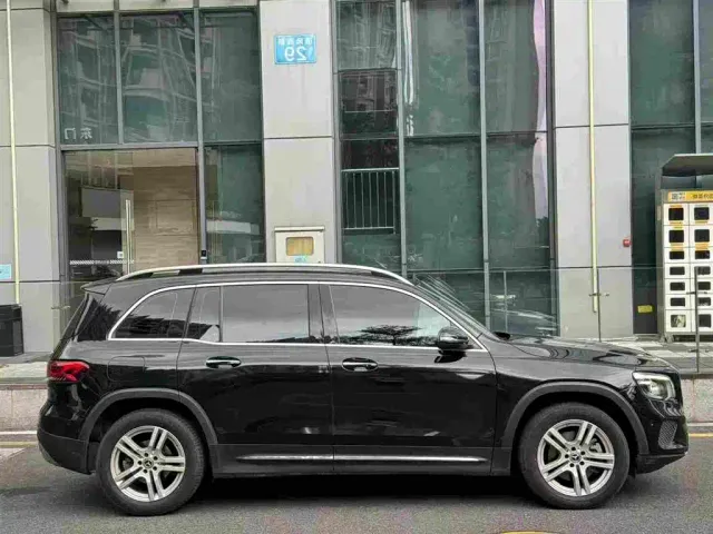 Mercedes-Benz GLB-Class — Фото автомобиля 4