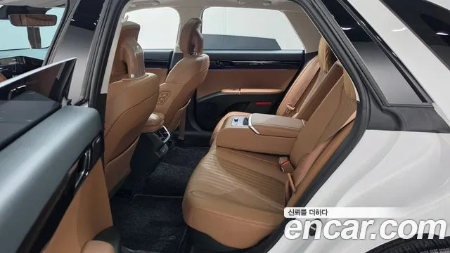 Hyundai Grandeur GN7 — Фото автомобиля 11