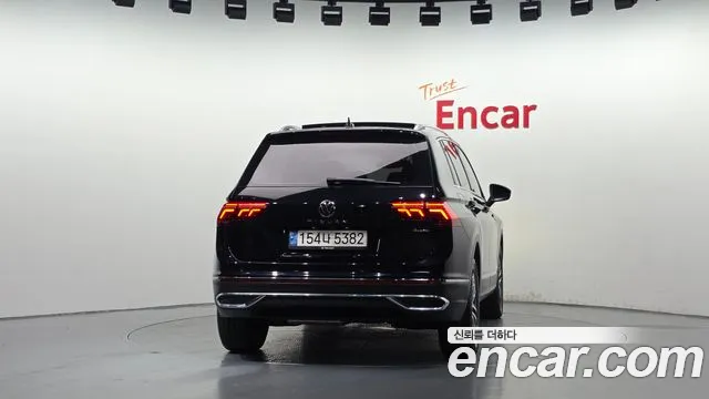 Volkswagen Tiguan 2nd Gen — Фото автомобиля 4