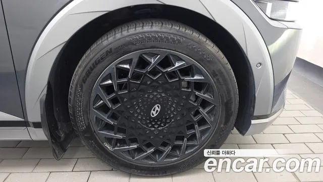 Hyundai Ioniq 5 — Фото автомобиля 6