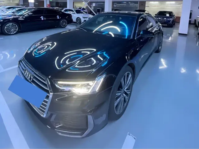Фотография автомобиля — Audi A6L