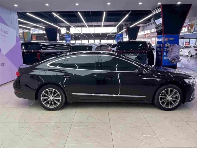 Buick LaCrosse — Фото автомобиля 18