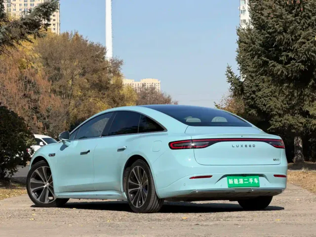 Luxeed S7 — Фото автомобиля 7