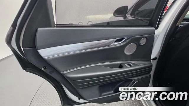 Genesis G80 RG3 — Фото автомобиля 14
