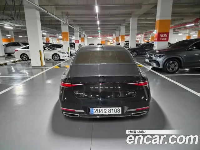 Genesis G90 Бензин 3.5 турбо AWD — Фото автомобиля 4