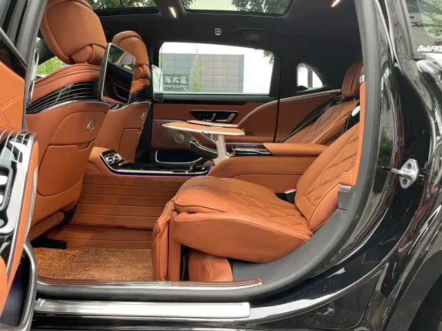 Mercedes-Benz Maybach S-Class — Фото автомобиля 19