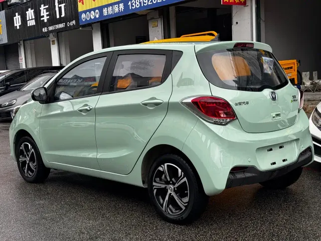 Changan Benben E-Star — Фото автомобиля 3