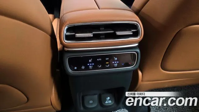 Genesis GV80 2.5T Бензин AWD — Фото автомобиля 18