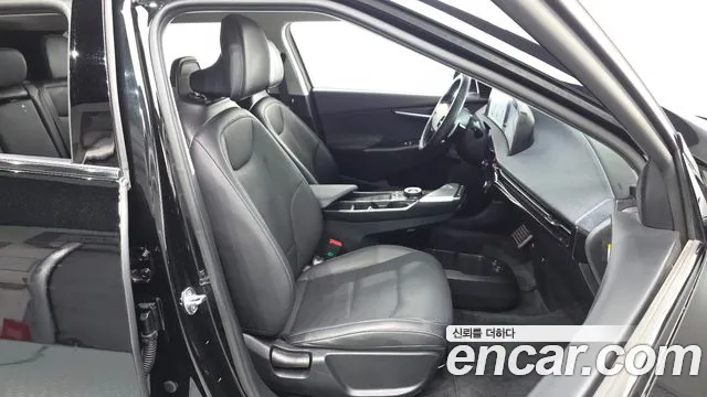 Kia EV6 — Фото автомобиля 16