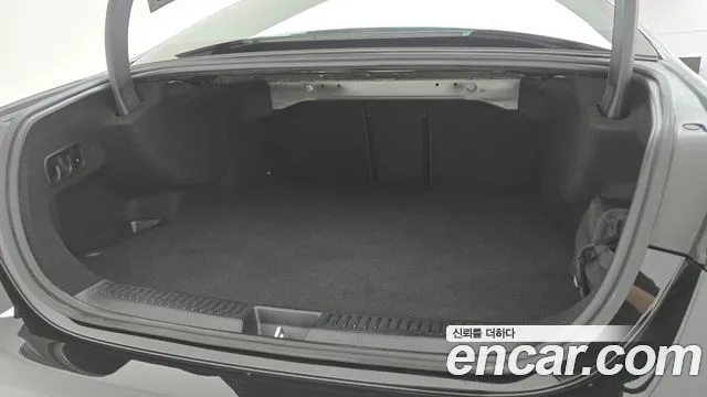 Mercedes-Benz E-Class E-класс W214 — Фото автомобиля 11