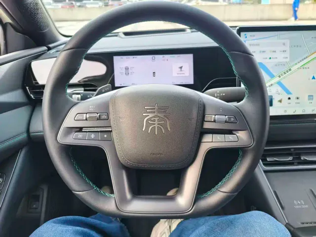 BYD Qin L — Фото автомобиля 19