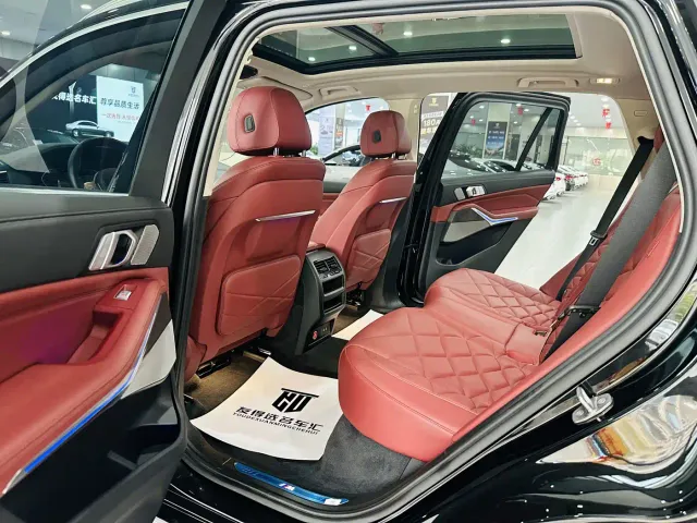 BMW X5 — Фото автомобиля 6