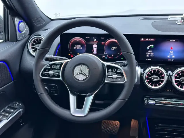 Mercedes-Benz GLB-Class — Фото автомобиля 19