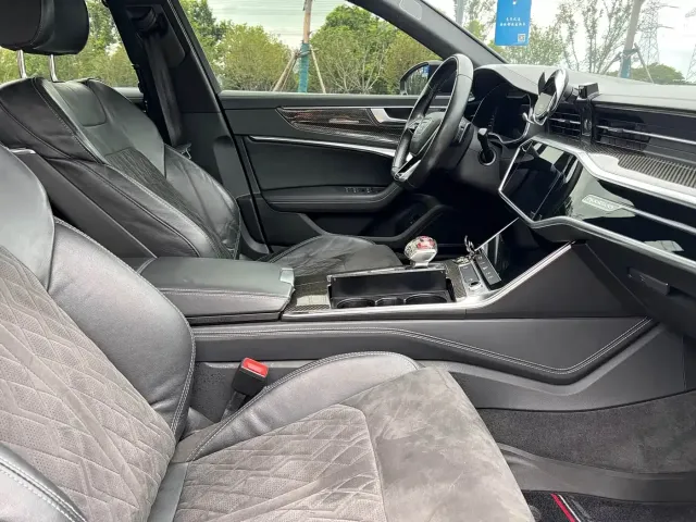 Audi A6L — Фото автомобиля 6