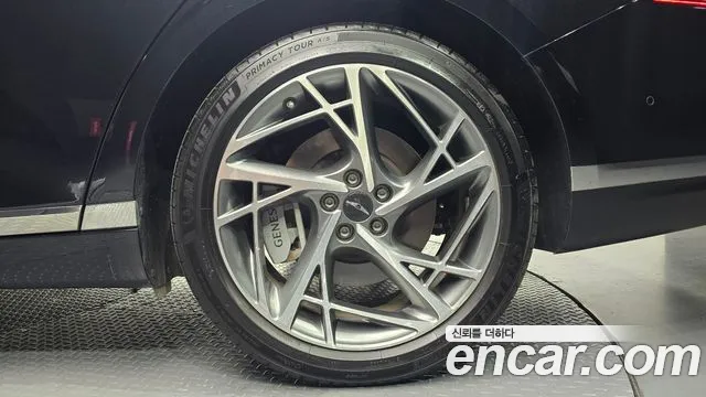 Genesis G90 Бензин 3.5 турбо AWD — Фото автомобиля 19
