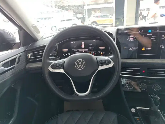 Volkswagen Sagitar — Фото автомобиля 10