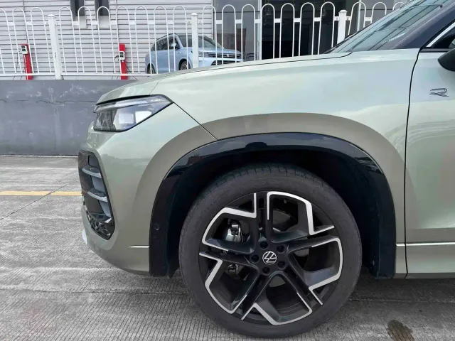 Volkswagen Tayron — Фото автомобиля 16