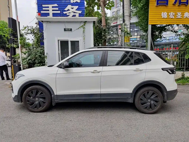 Volkswagen Tharu — Фото автомобиля 3