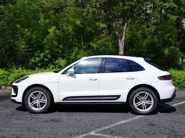 Porsche Macan — Фото автомобиля 5