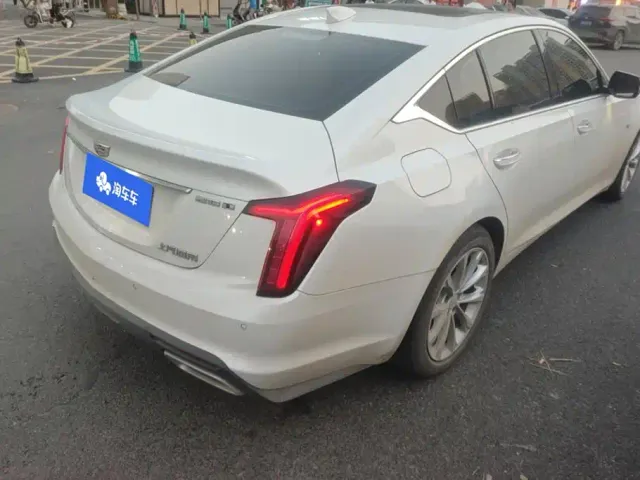 Cadillac CT5 — Фото автомобиля 3