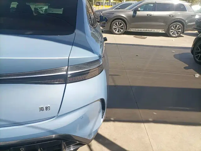 BYD Seal — Фото автомобиля 7