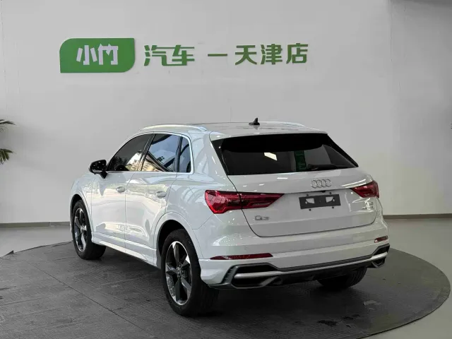 Audi Q3 — Фото автомобиля 4