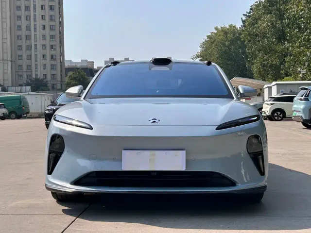 Nio ET5 — Фото автомобиля 2