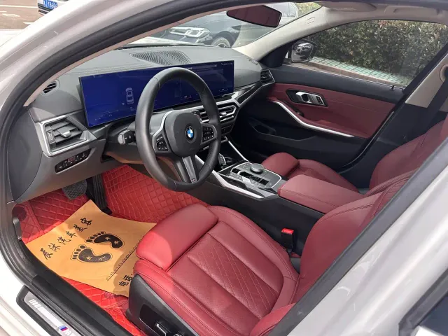 BMW 3 Series — Фото автомобиля 8