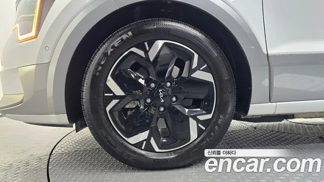 Kia Niro New — Фото автомобиля 5