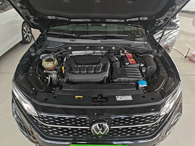 Volkswagen Passat — Фото автомобиля 19