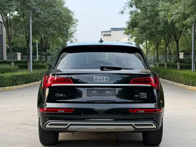 Audi Audi Q5L 2022 40T Fashion Elegance — Фото автомобиля 17