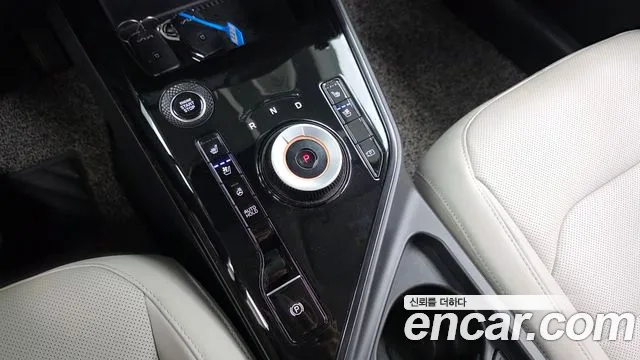 Kia Niro The All New — Фото автомобиля 12