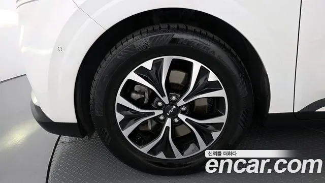 Kia Canival Carnival 4 поколение Дизель 9 мест Signature — Фото автомобиля 5