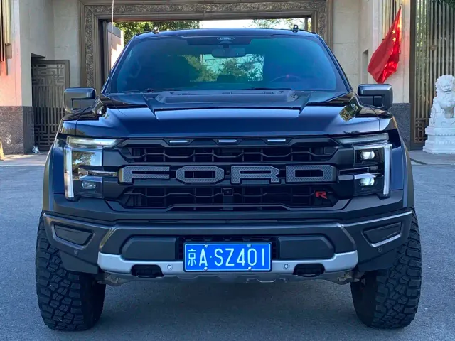 Ford F-150 Raptor — Фото автомобиля 2