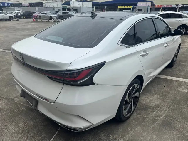 Changan Raeton Plus — Фото автомобиля 15