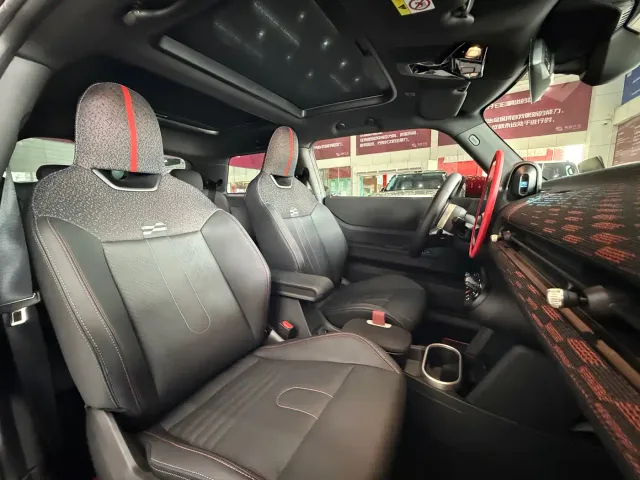MINI John Cooper Works — Фото автомобиля 16