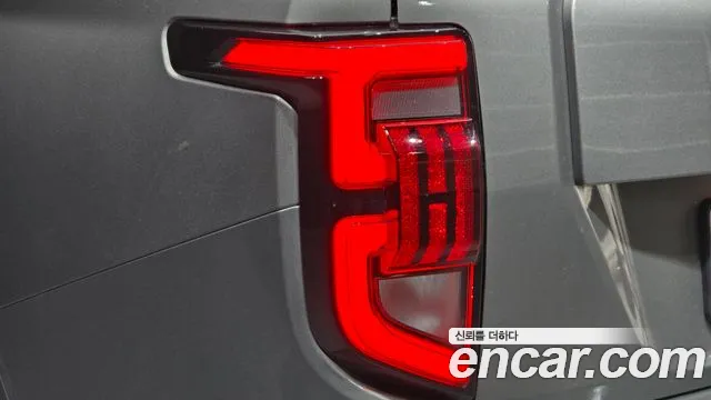 KGM Torres — Фото автомобиля 8