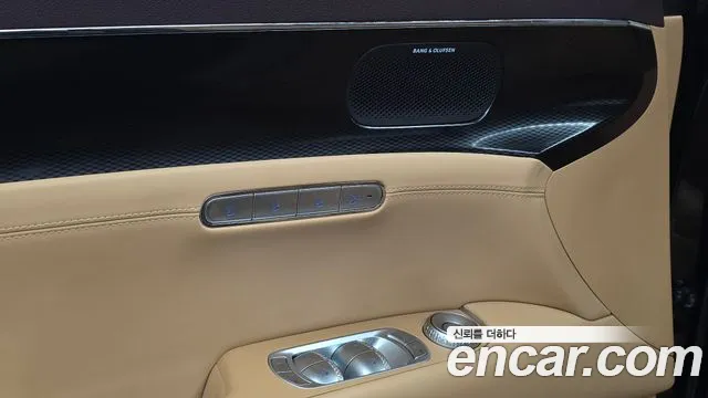 Genesis G90 RS4 — Фото автомобиля 25
