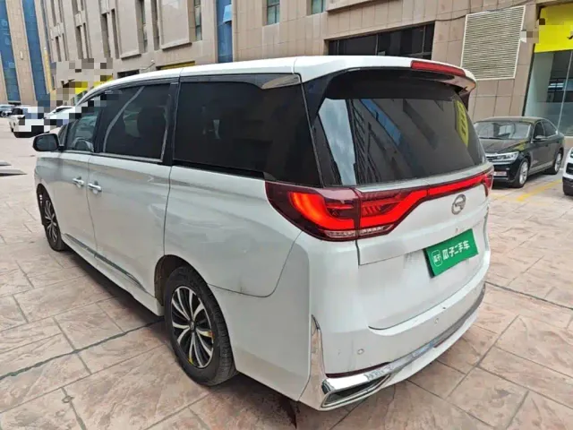 GAC Trumpchi M8 — Фото автомобиля 4
