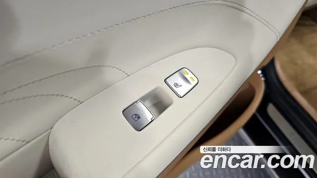 Hyundai Grandeur — Фото автомобиля 18