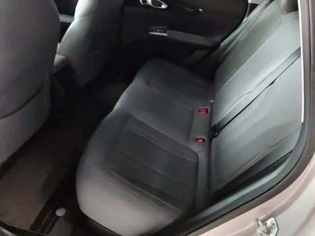 Geely Starry Wish — Фото автомобиля 16