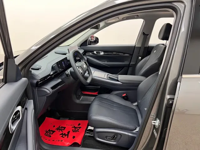 Geely Galaxy E5 — Фото автомобиля 14