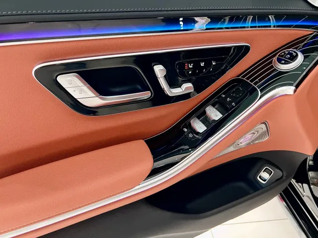 Mercedes-Benz S-Class — Фото автомобиля 22