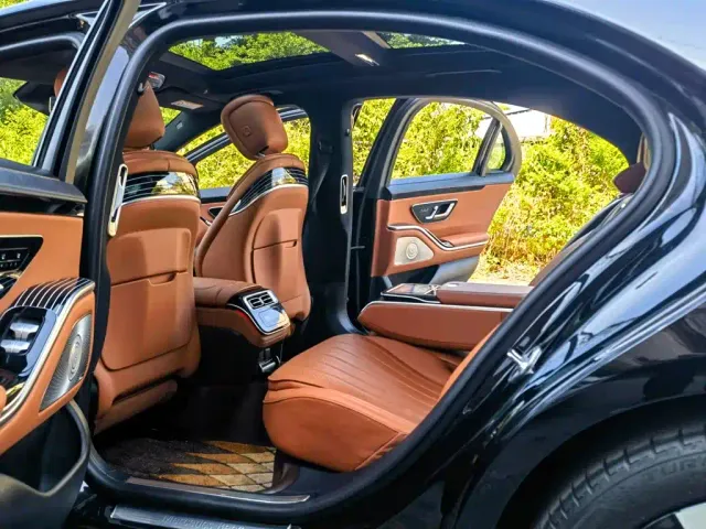 Mercedes-Benz S-Class — Фото автомобиля 10