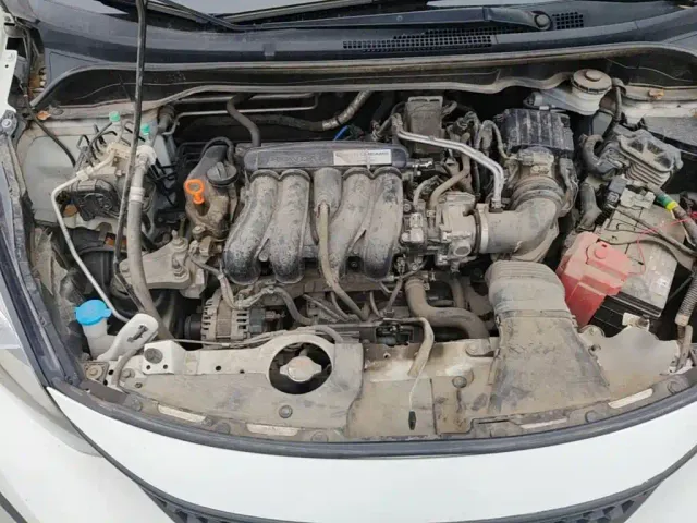 Honda Fit — Фото автомобиля 19