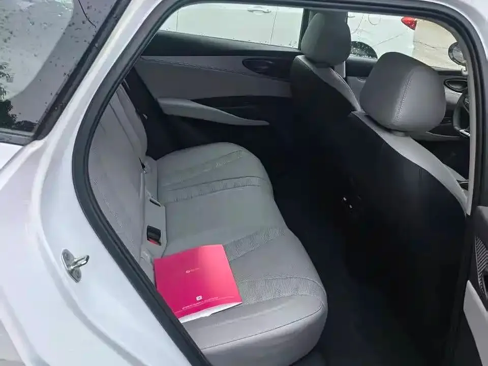 BYD Seal 06 DM-i Touring 2025 DM-i 150KM Flagship — Фото автомобиля 7