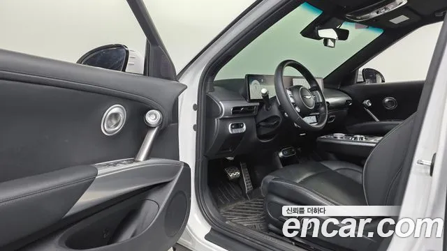 Genesis GV60 — Фото автомобиля 10
