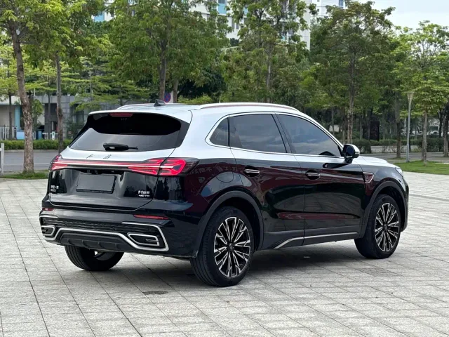 Hongqi HS5 — Фото автомобиля 6
